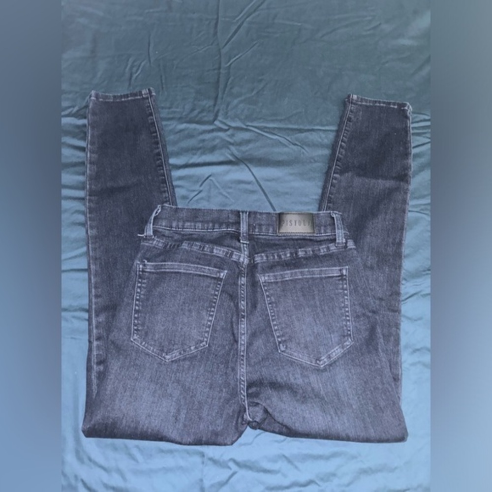 Pistola jeans!